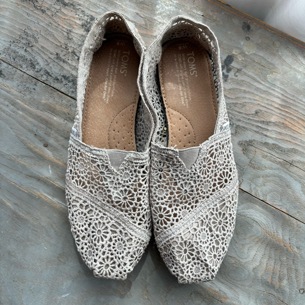 Toms Alpargata crochet slip on shoes | size 8